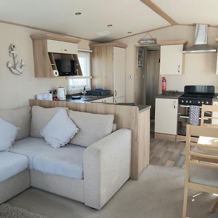 Vista Al Mar, Seaview Caravan Park, וויטסטייבל מראה חיצוני תמונה