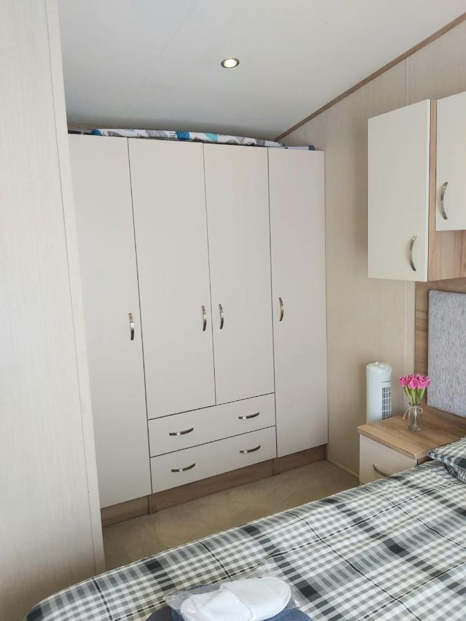 Vista Al Mar, Seaview Caravan Park, וויטסטייבל מראה חיצוני תמונה